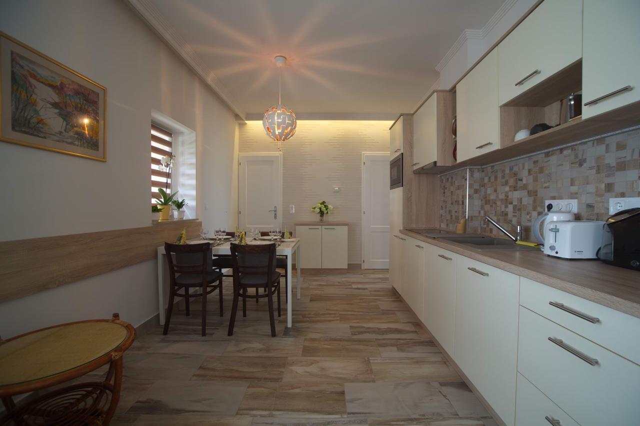 Holiday Home Podium Егер Екстериор снимка