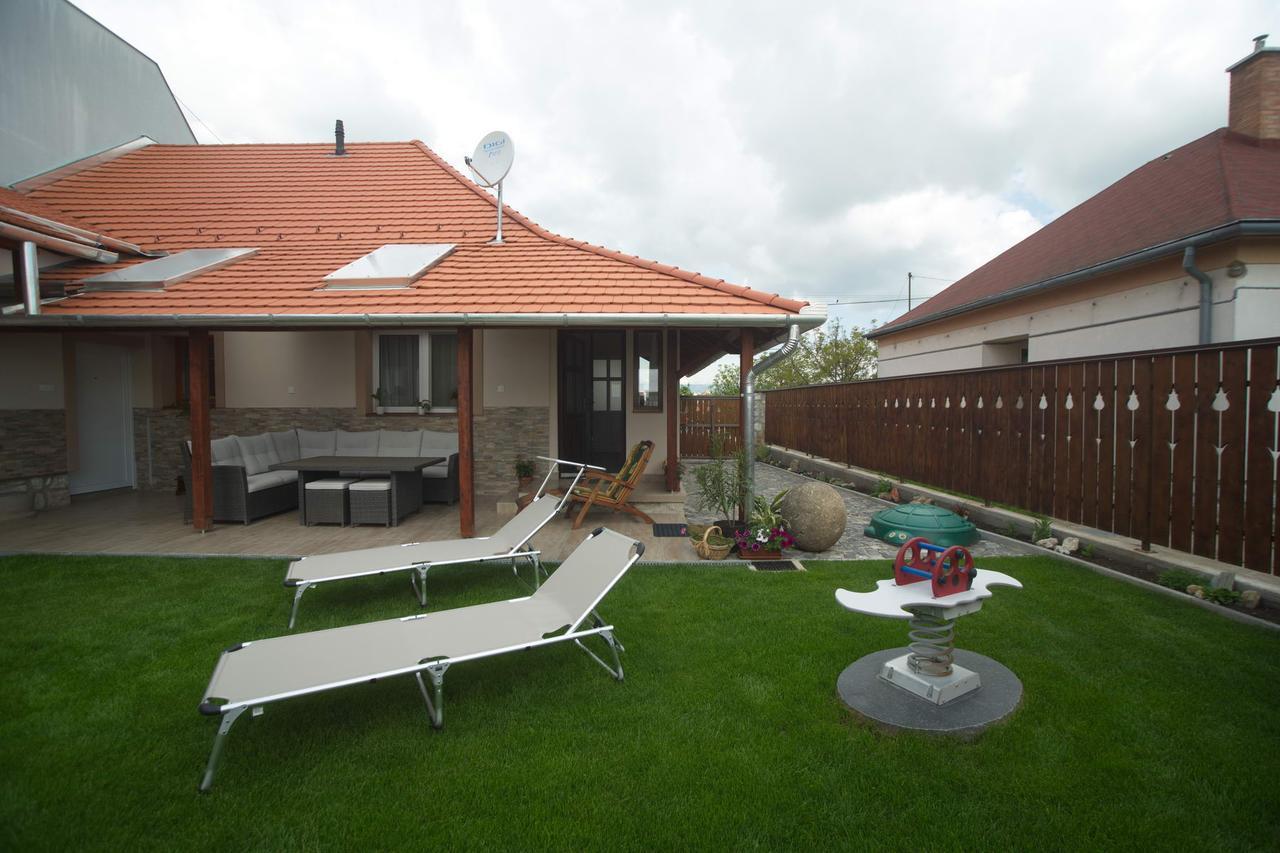 Holiday Home Podium Егер Екстериор снимка